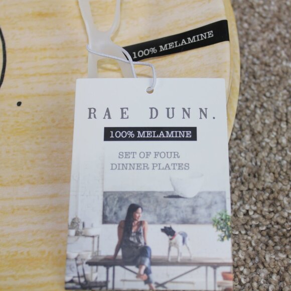 Rae Dunn BBQ Wood Grain Look Set of 4 10.5" Melamine Dinner Plates Barbecue NWT - Picture 3 of 7